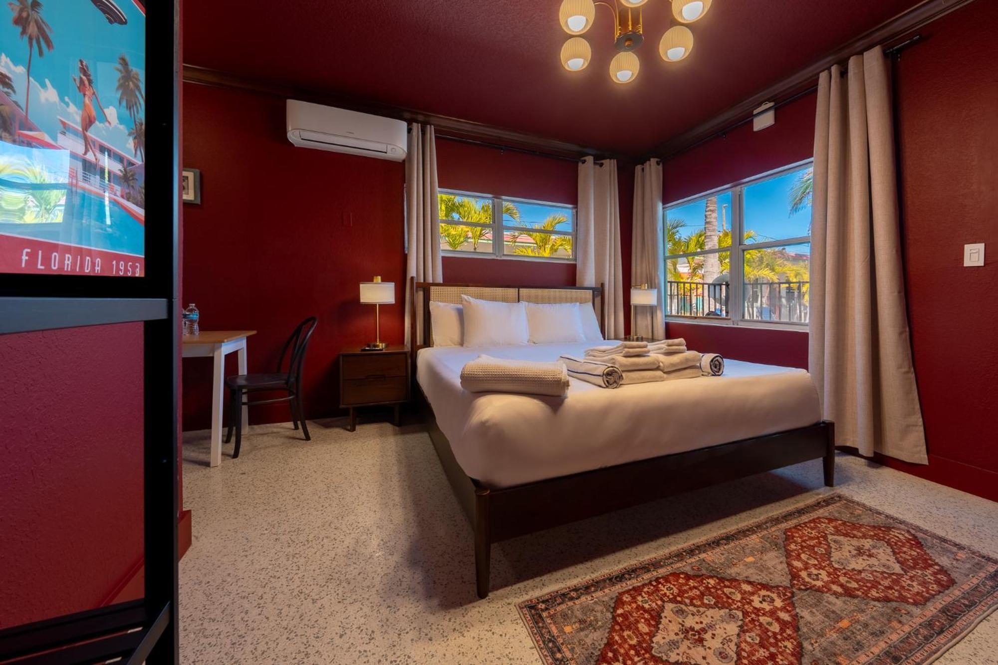 Monaco Vacation Rentals Клиъруотър Бийч Екстериор снимка