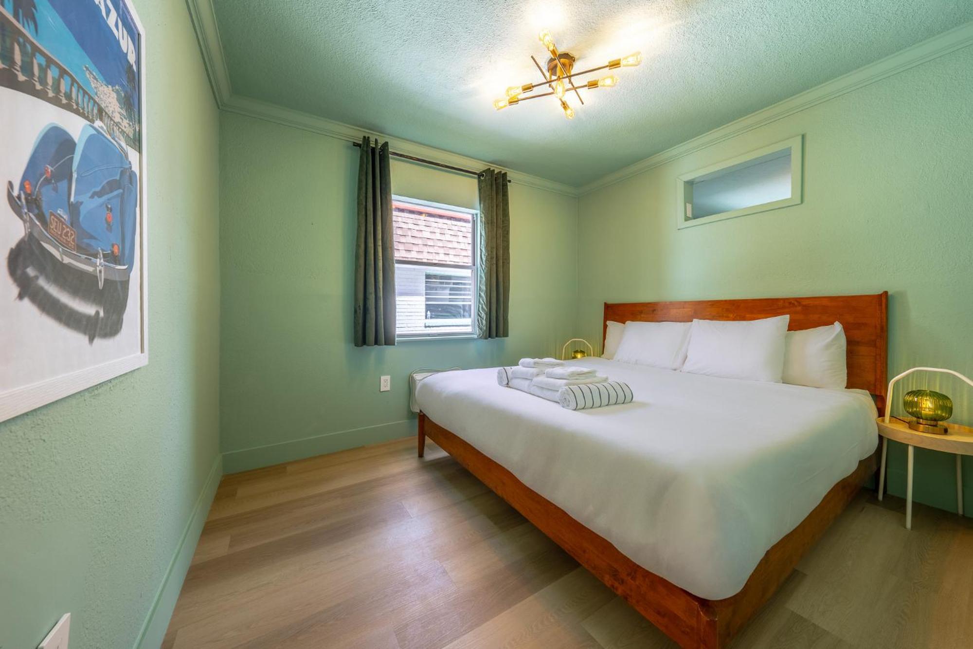 Monaco Vacation Rentals Клиъруотър Бийч Екстериор снимка