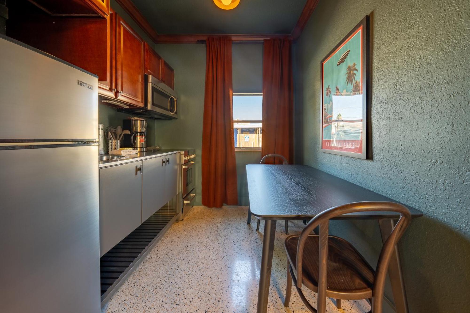 Monaco Vacation Rentals Клиъруотър Бийч Екстериор снимка