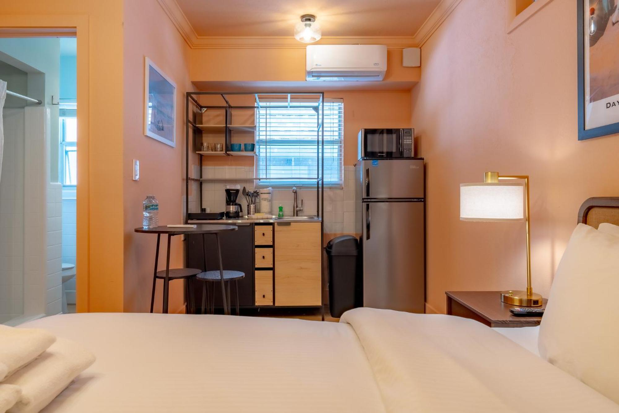 Monaco Vacation Rentals Клиъруотър Бийч Екстериор снимка
