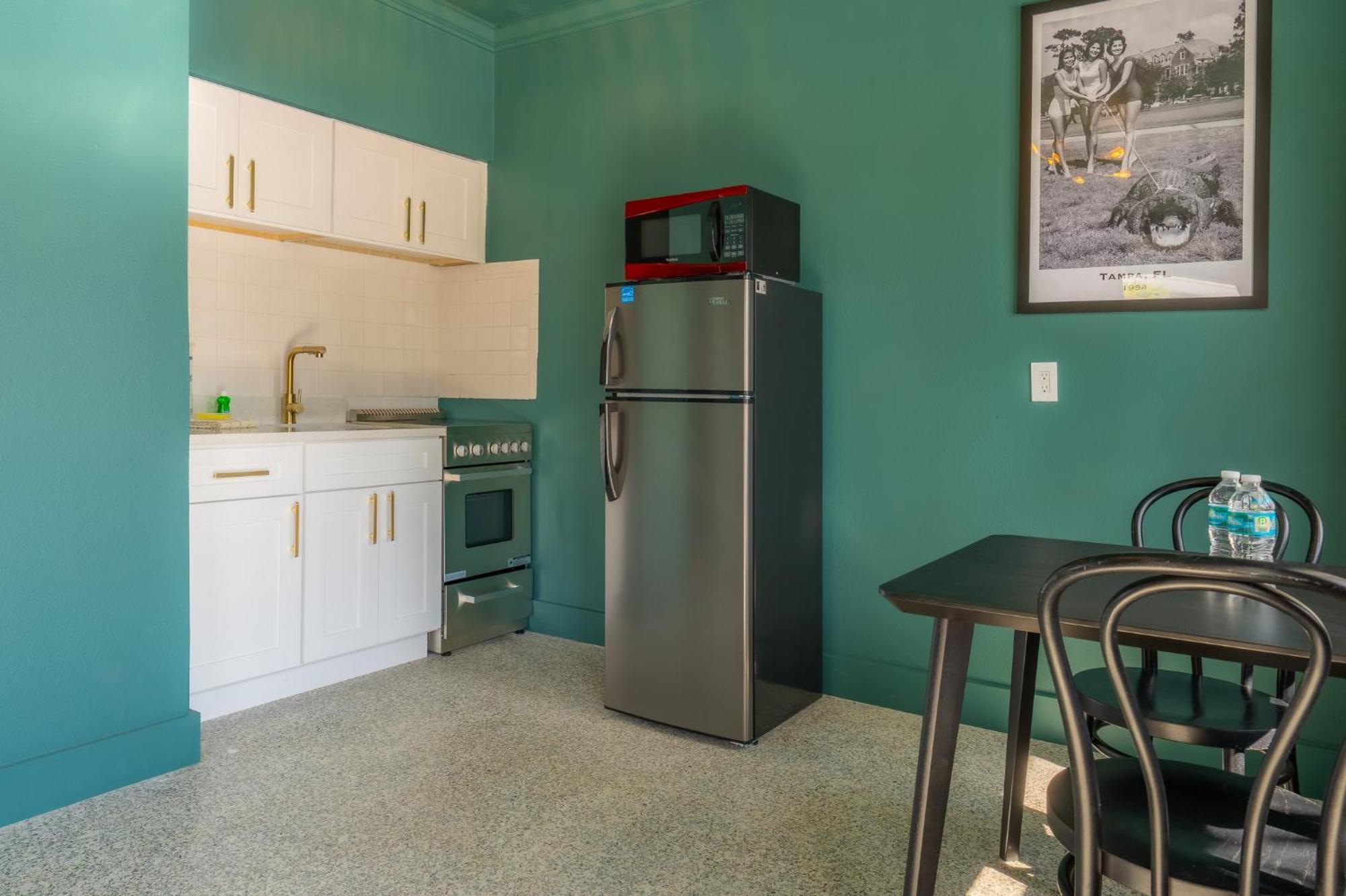 Monaco Vacation Rentals Клиъруотър Бийч Екстериор снимка